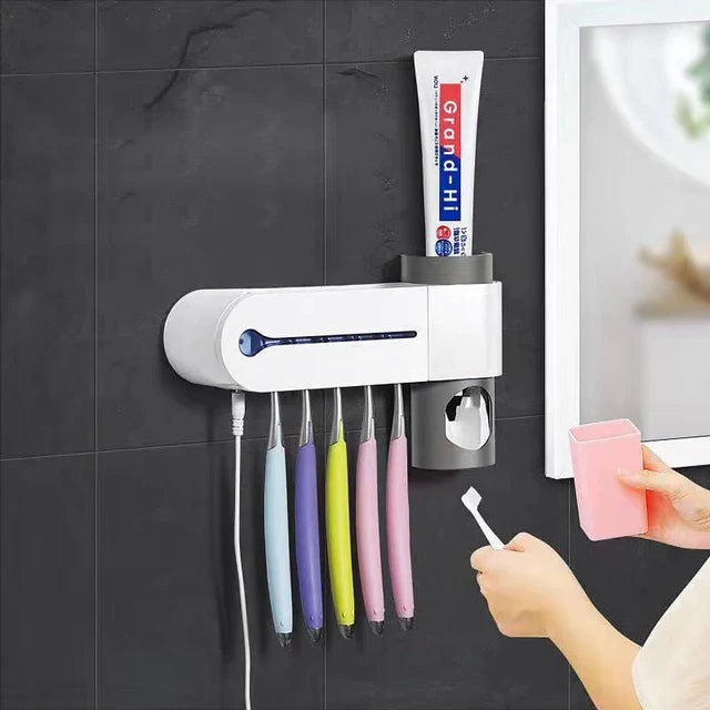 CleanBrush ESTERILIZADOR DE CEPILLOS UV PRO + DISPENSADOR DE PASTA - [PROMOCIÓN DISPONIBLE SOLO HOY]